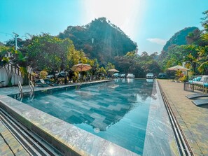 Outdoor pool - Lalita Tam Coc Resort & Spa  (Hoa Lu)