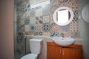 Bathroom - Bedugul Lake View Villa (Buleleng)