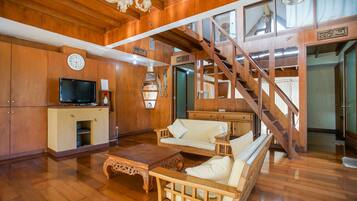 Villa, Lake View | Free WiFi