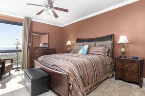 3 chambres, fer et planche Ă repasser, Wi-Fi gratuit, draps fournis