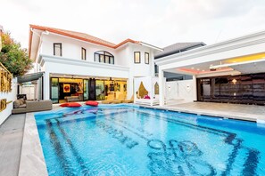Outdoor pool - Exquisite Pool Villa K (Pattaya)
