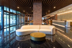 Lobby - Golden Tulip Hotel Taichung (Taichung)