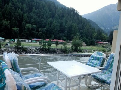 Hotel Neelum Elites Keran