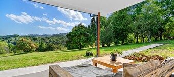 Brand New! Private Luxury Villa Close To Byron Bay 