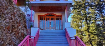 Deluxe Room | w/ King Size bed View, Balcony, Bonfire, Food, Mountain Vie