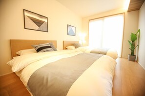 Deluxe Twin Room | Iron/ironing board, free WiFi - PrimeRoomBeppu Kiku (Beppu)