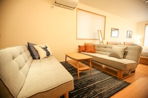 Iron/ironing board, free WiFi