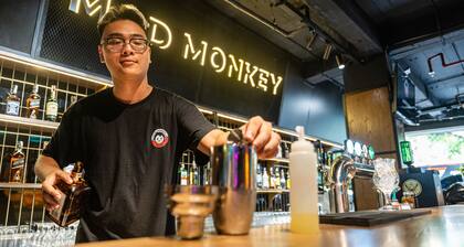 Mad Monkey Hanoi - Hostel