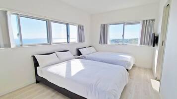 Ocean View Twin room, Non-smoking | Desk, free WiFi, bed sheets