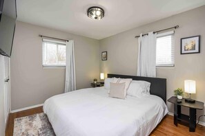 3 quartos, Wi-Fi de cortesia, roupa de cama