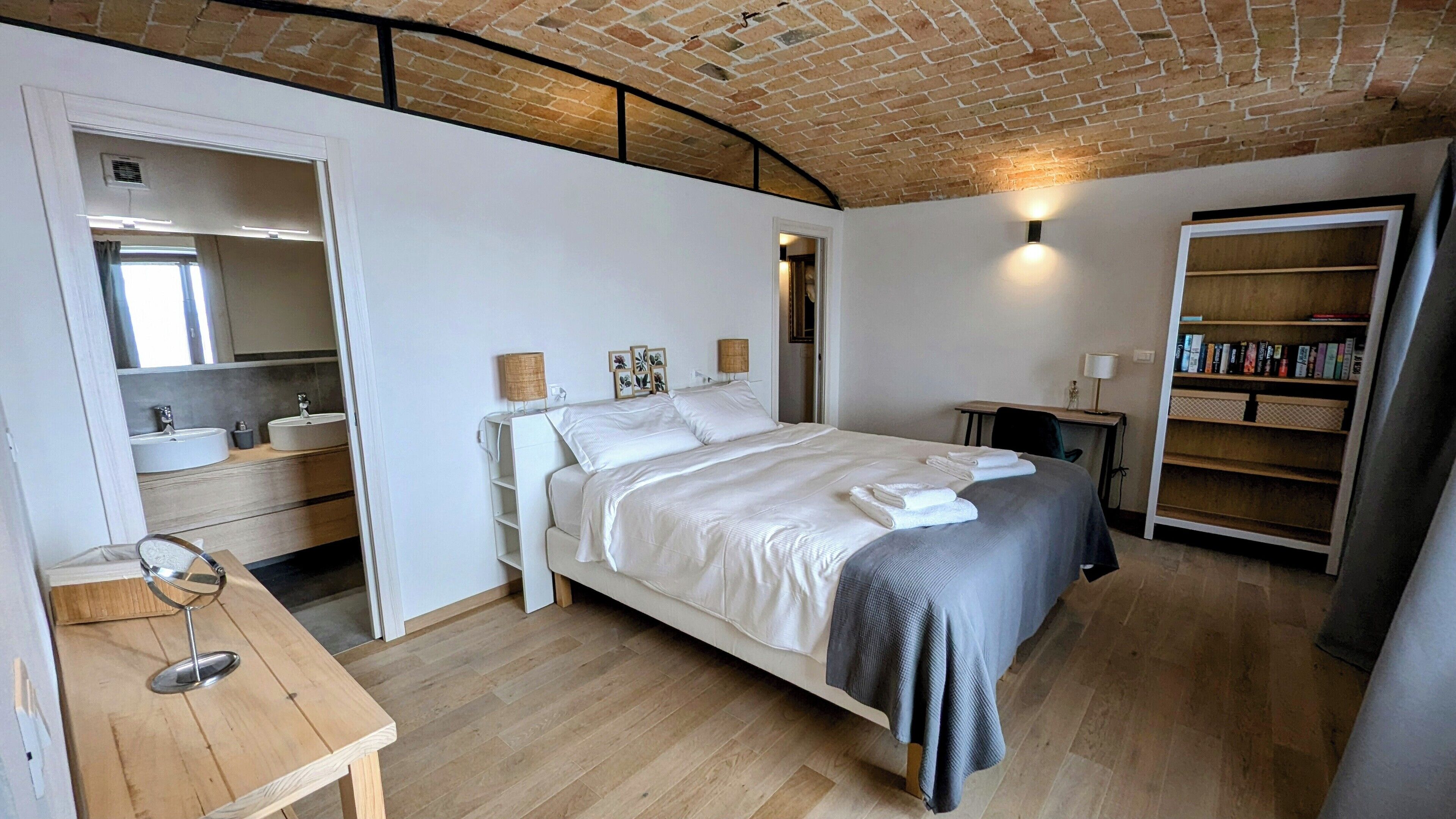 4 Schlafzimmer, Bügeleisen/Bügelbrett, Reisekinderbett, Internetzugang