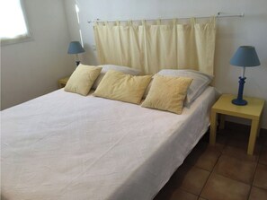 2 Schlafzimmer, Bügeleisen/Bügelbrett, Reisekinderbett, kostenloses WLAN