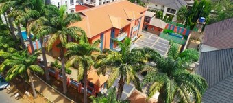 Madaki's Executive Suites