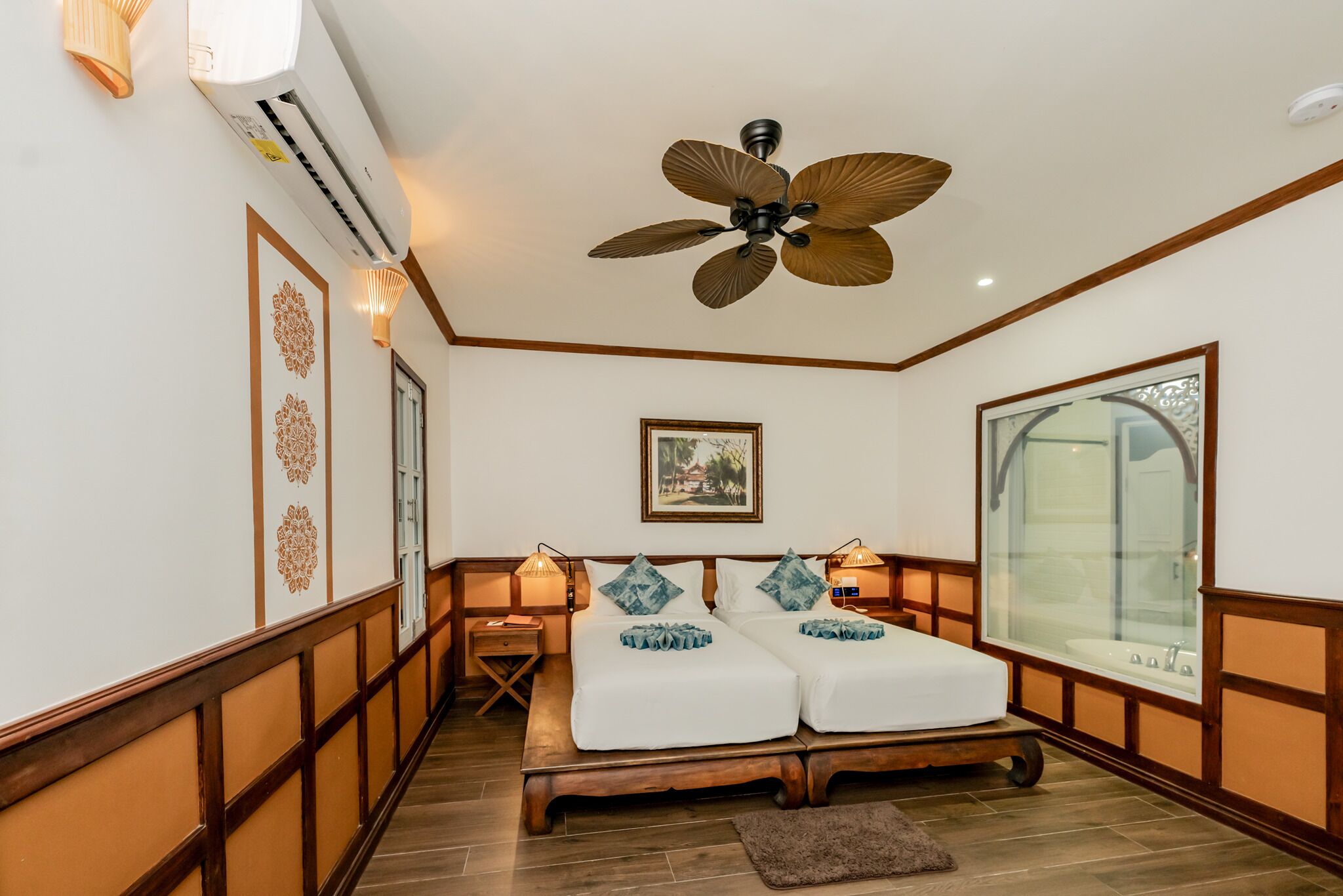 Courtyard Suite Twin Room | 迷你吧、客房內保險箱、書桌、免費無線上網