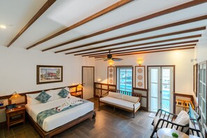 Minibar, caja de seguridad en la habitación, escritorio y wifi gratis 