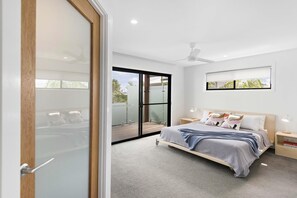 4 camere, ferro/asse da stiro, accesso a Internet, lenzuola