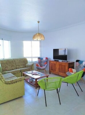 Smart TV, fireplace, DVD player, ping pong - Villa south facing-Private heated pool-Beach-English TV-2 King size-Wi-Fi (Santiago de la Ribera)