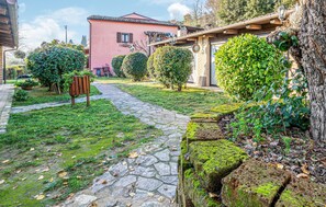 Property grounds - Gorgeous home in San Giovanni (San Giovanni)