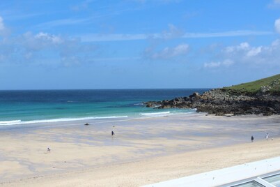 Mount Douglas Farm Cottages