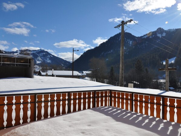 Property grounds - Apartment with 2 bedrooms and large south-facing terrace (La Chapelle-d'Abondance)
