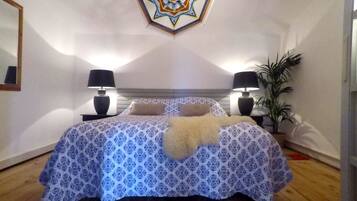 2 bedrooms, iron/ironing board, travel crib, free WiFi