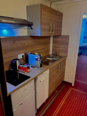 Premium bedding, in-room safe, desk, soundproofing - CERISE Bordeaux Mérignac Aéroport (Merignac)