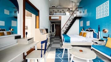 Premium Quadruple Room | Bed sheets