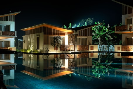 Exterior. Hotel Sonar Bangla Mayapur