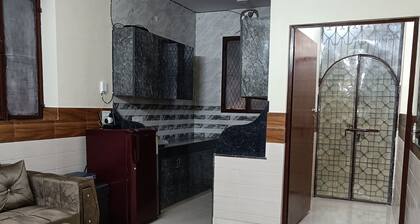 Furnished Apt near Action Balaji Hospital Paschim Vihar