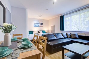 تلفزيون ذكي، برامج وأفلام نتفليكس، خدمات بث