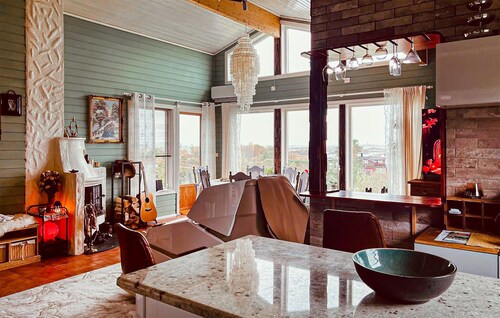 Cozy home in Vevang with sauna