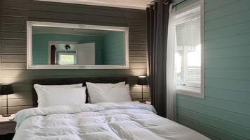 2 عدّة غرف نوم وواي فاي مجانًا وملاءات أسرّة