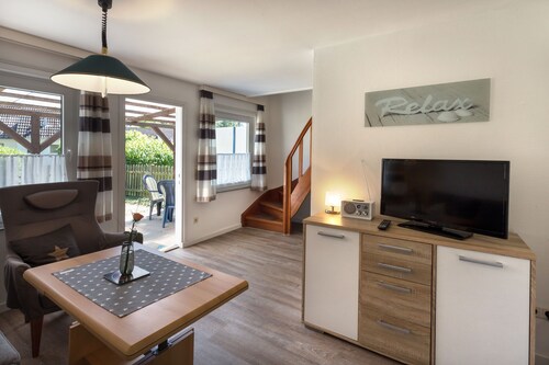 Sunny terraced house close to the beautiful beach.