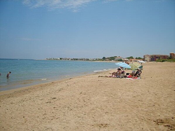 Beach nearby, beach towels