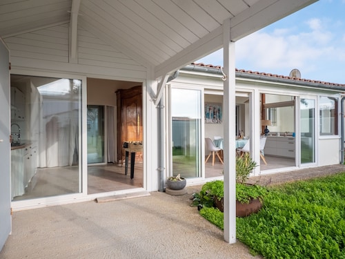 Nice family house for 6 , St Clément des Baleines