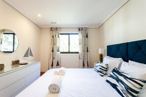 1 bedroom, iron/ironing board, Internet, bed sheets
