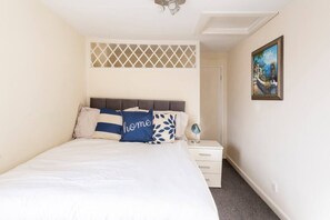 3 Schlafzimmer, Bügeleisen/Bügelbrett, WLAN, Bettwäsche