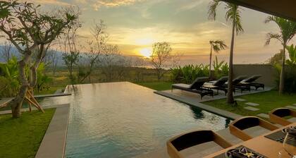 Villa with sunset sea view and jacuzzi - 700m from the beach!