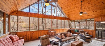 One Oar Missing on Little River w/double fireplaces