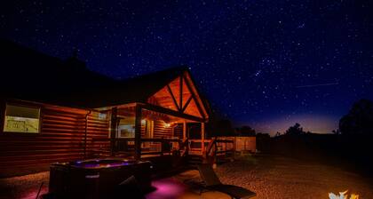 Juniper Mountain Retreat | Private hot tub | Zion