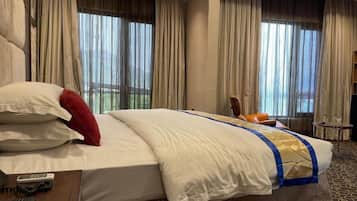1 chambre, coffres-forts dans les chambres, bureau, Wi-Fi gratuit