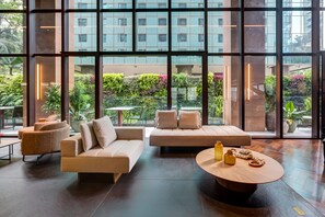 Sittområde i lobbyn