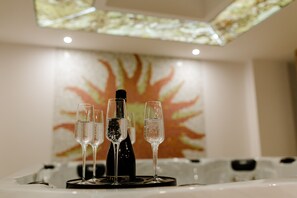 Hot tub, steam room, hot stone massages, deep-tissue massages, massages - Muller Hotel Boutique&Spa (Galati)