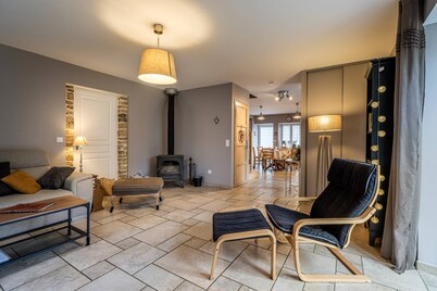 Old renovated farmhouse, charm, relaxation in the heart of nature on the Jura plateau