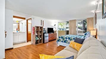 1 dormitorio, tabla de planchar con plancha, wifi gratis y ropa de cama