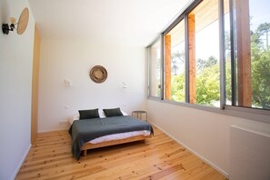 5 bedrooms, free WiFi