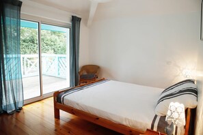 5 habitaciones y wifi gratis 