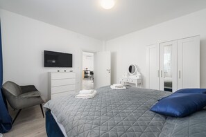 3 Schlafzimmer, Bügeleisen/Bügelbrett, WLAN, Bettwäsche