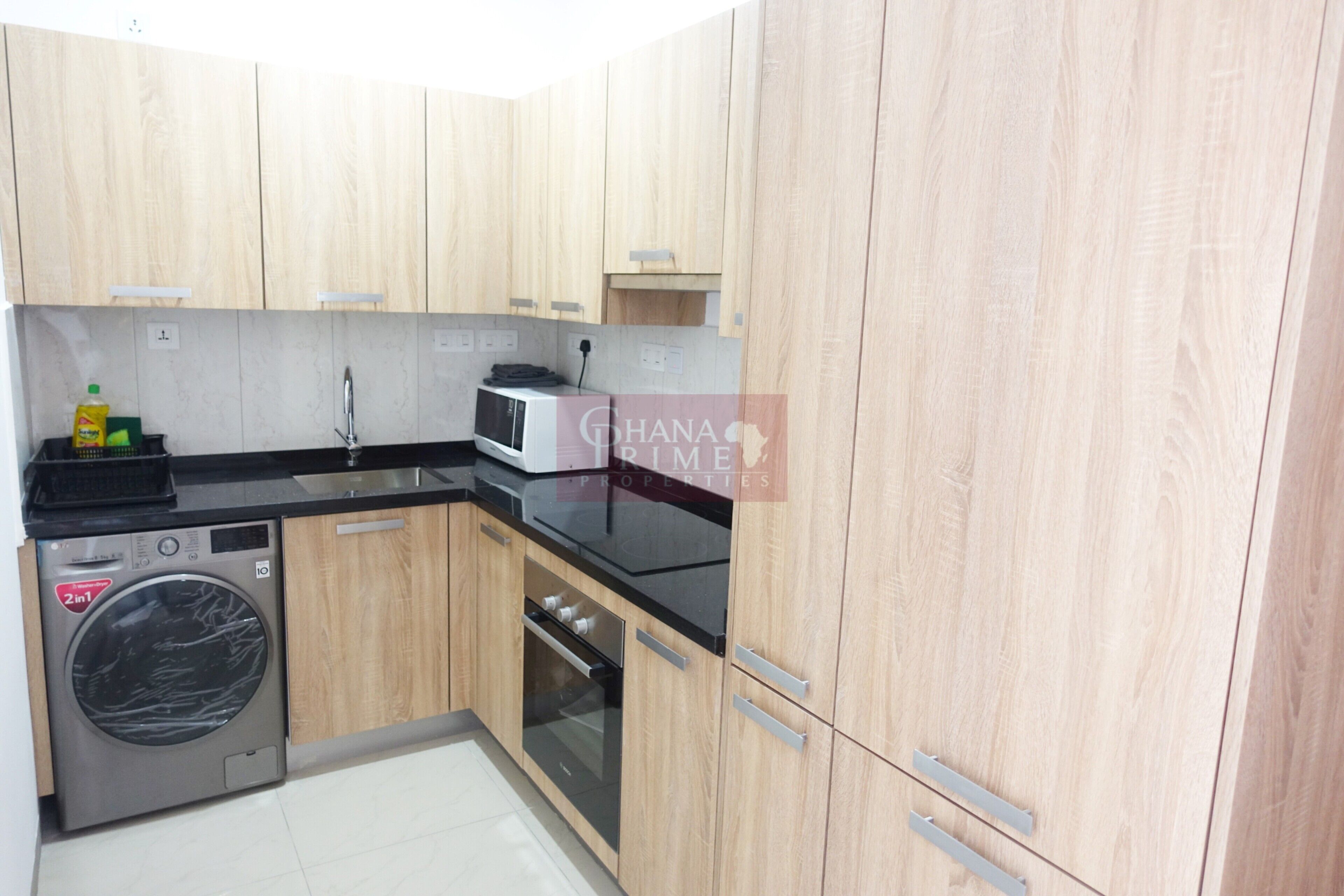 Luxury Apartment | Private kitchen | Full-size fridge, microwave, oven, dishwasher