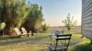 Outdoor dining - Dolce Casa 1 by Tiny Away (Rigutino)